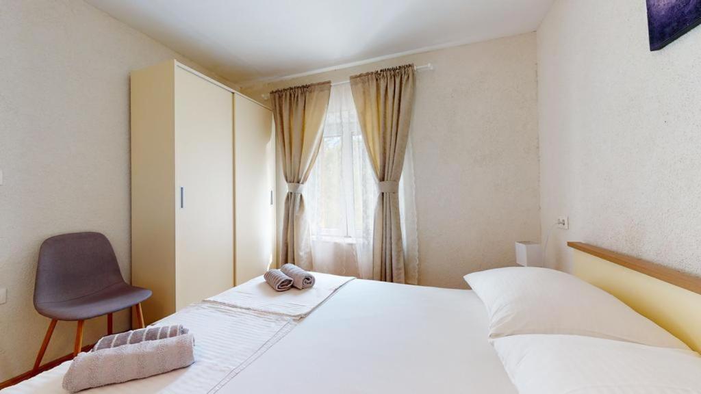Apartment Bepin *